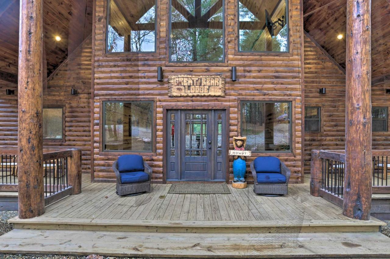 Luxe 'Great Bear Lodge' With Spa, Fire Pit, And Views! Broken Bow Kültér fotó
